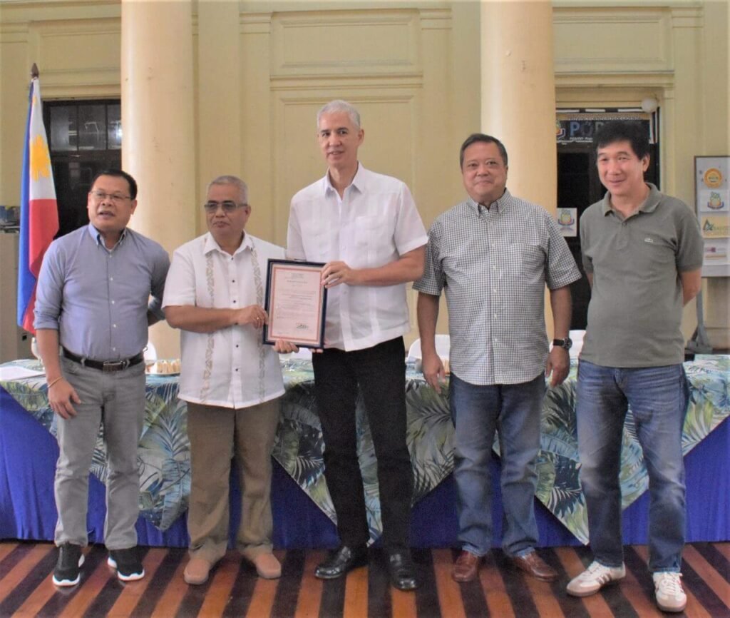 CAPITOL GETS MAMBUKAL RESORT AND WILDLIFE SANCTUARY SPECIAL PATENT TITLE