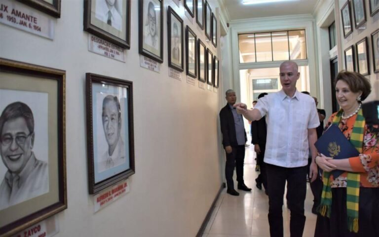 Negros Occidental Gov. Bong Lacson Welcomes US Ambassador MaryKay Carlson for Partnership Talks